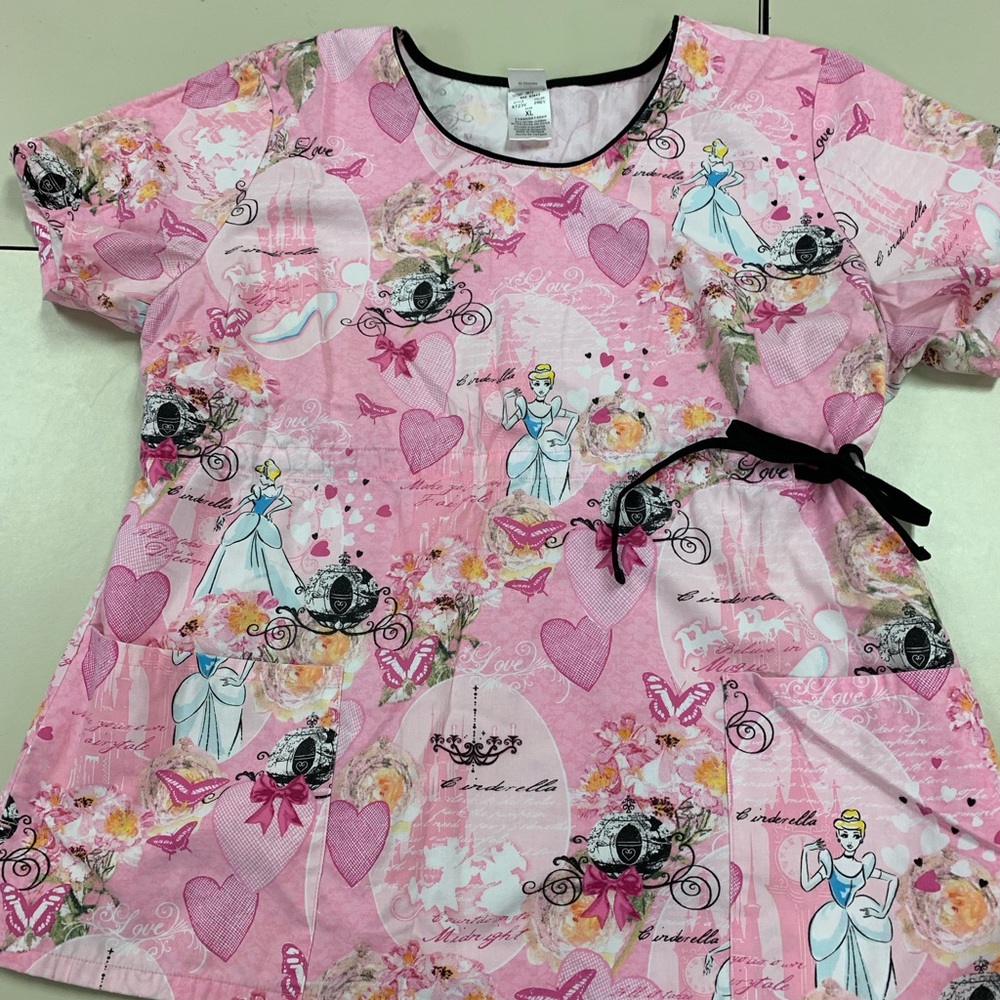 Disney Cinderella Scrub Top XL